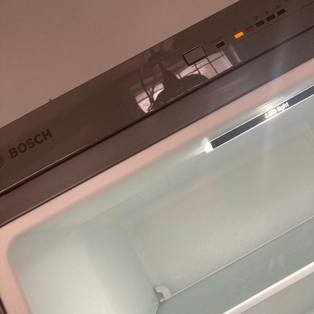 Bosch fridge freezer in BL3 Bolton für £ 150,00 zum Verkauf Shpock AT