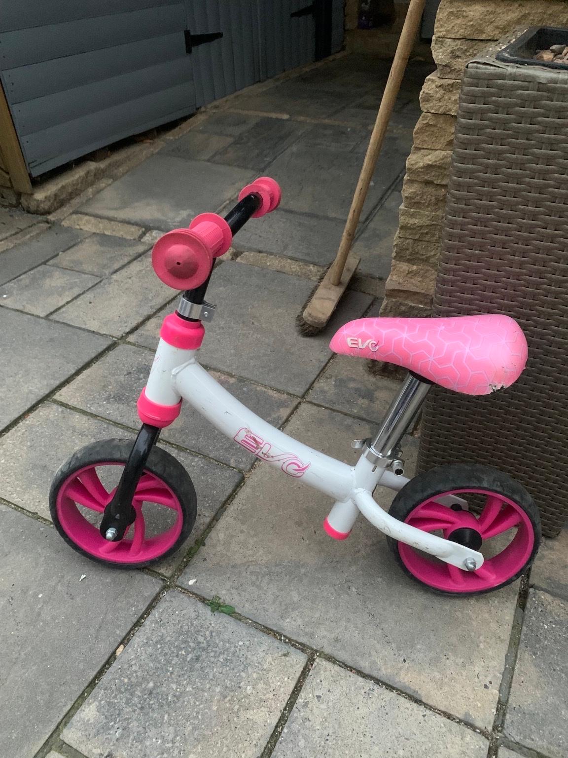 Second hand 2024 balance bike