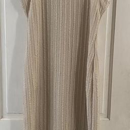 Primark Maxi Dress
Brand New With Tags
Size Large
Cream/Beige Colour