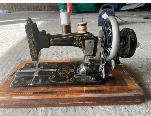 Buy & Sell East London Cann Hall - East London - Photos for Antique Frister and Rossman Sewing machine