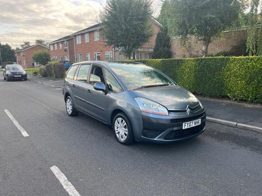 Vehicles West Midlands Walsall - Photos for Automatic C4 Picasso 1.6 diesel 7 seater