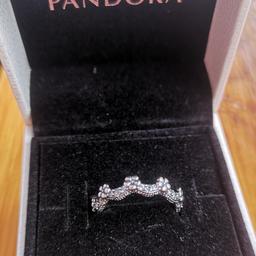 Pandora flower crown ring size 50 ALE S925. Excellent used condition. Beautiful ring. Smoke and pet free home.