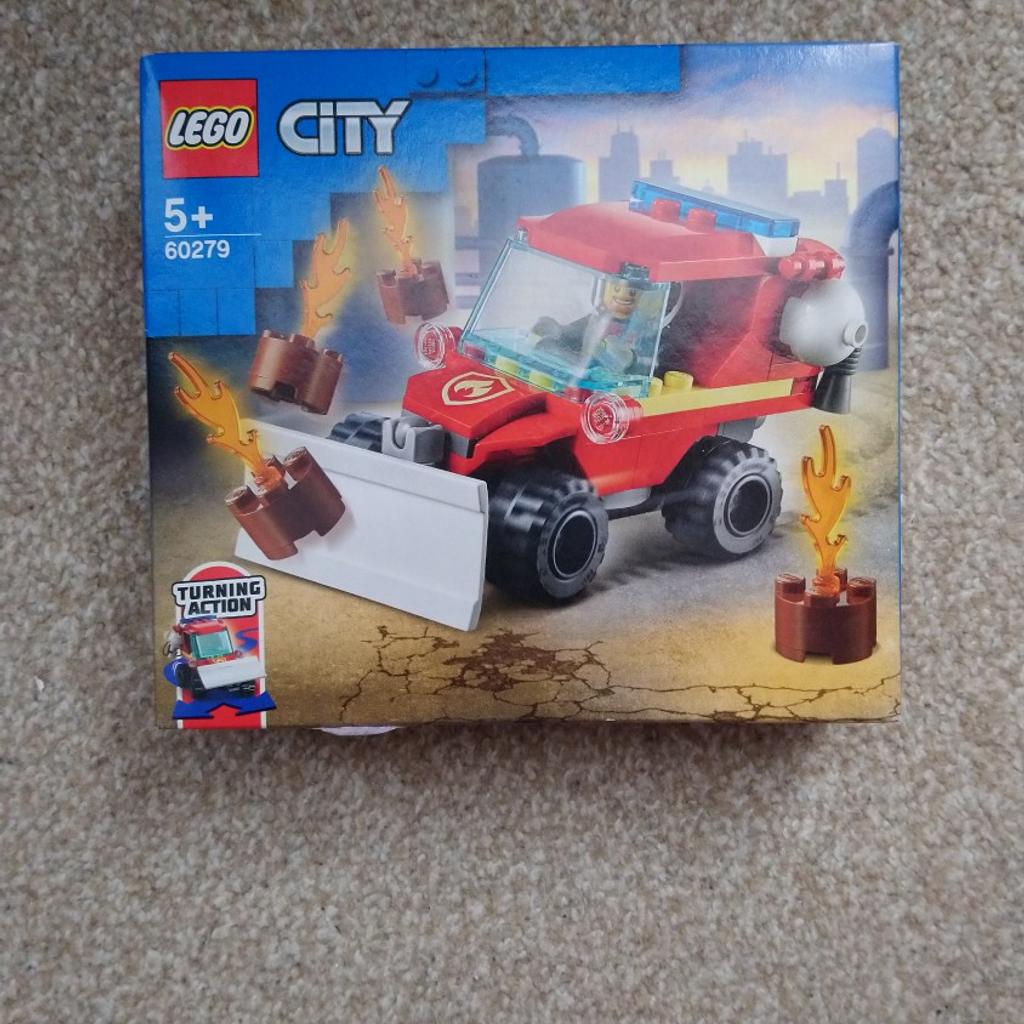 Lego City Fire hazard truck 60279.
Brand new never opened, factory sealed.
Sold as seen, collection only.
Please check out my other listings too as I have lots of other items for sale.
Collection from B68