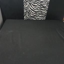 selling due to bought an ottoman bed
bed is in very good condition and will be dissembled ready to take away king size bed
130 ono free from any pets