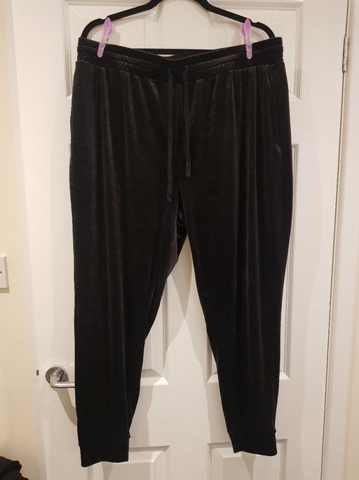 Buy & Sell Merseyside Wirral - Photos for Black Velour Joggers