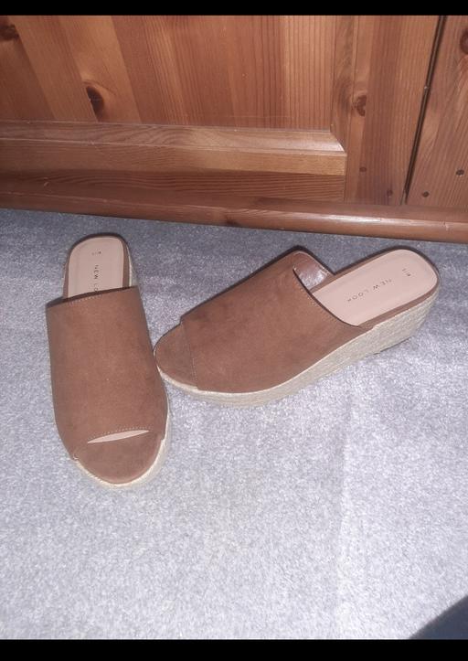 Buy & Sell West Midlands Dudley - Photos for NEW size 5 New Look shoes