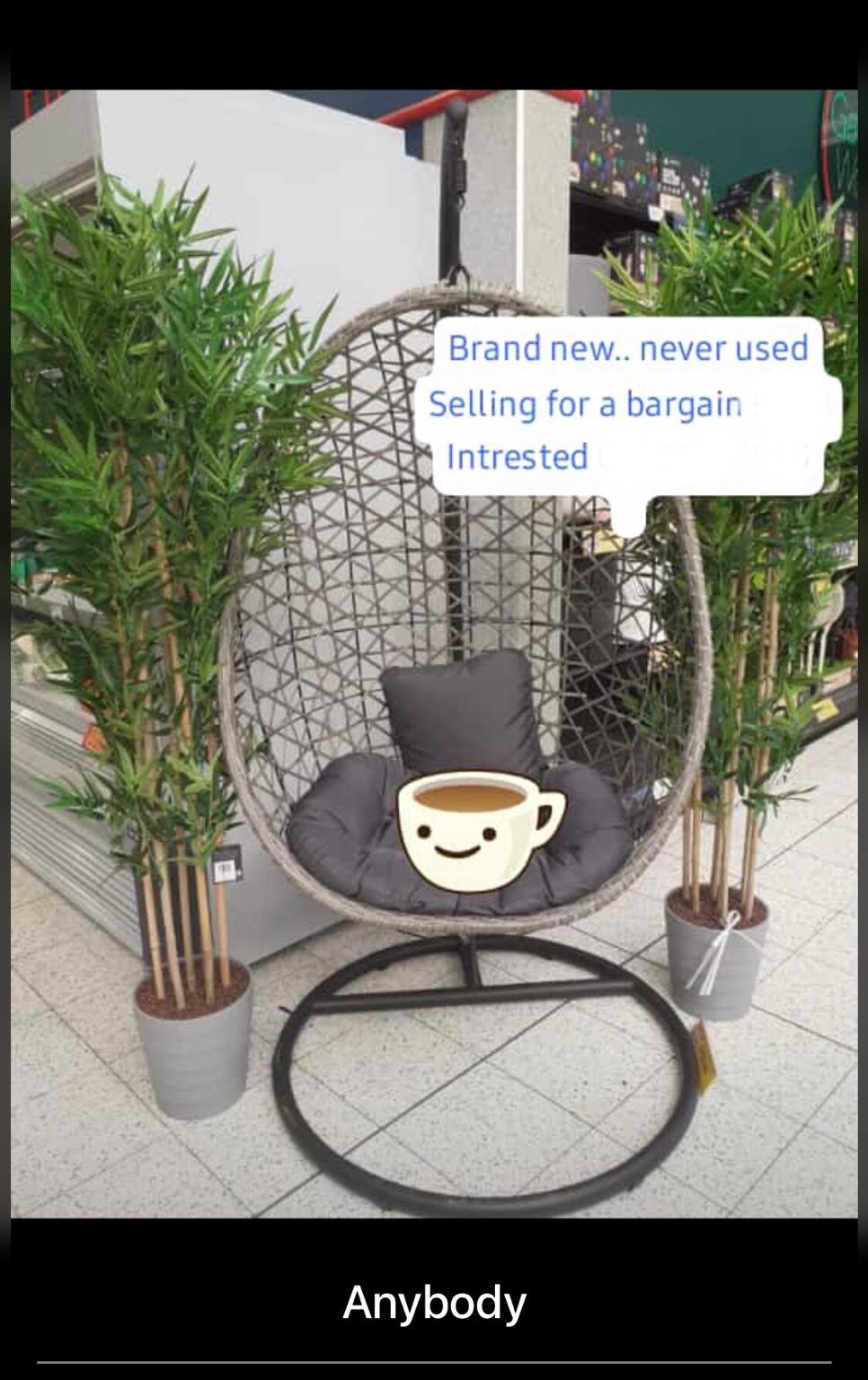 FLOATING EGG CHAIR BRAND NEW UNWANTED GIFT in BB1 Blackburn für 100,00