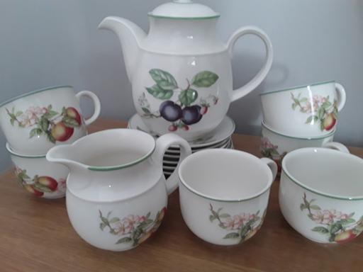 Buy & Sell Peterborough Orton Brimbles - Peterborough - Photos for Ashberry tea set