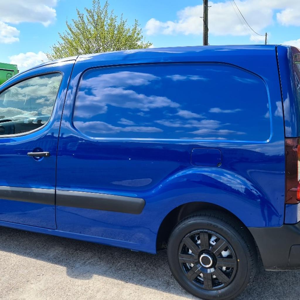 Call 07857555400 NasCars Loughborough LE11 5JU. 2017 Peugeot Partner van 1.6hdi turbo diesel Euro 6 ULEZ 1 owner from new full service history. Rear parking sensors, New Timing belt kit + water pump at 128k miles, New alternator + belt at 173k miles, well maintained example, drives well. Choice of 4 similar vans in stock. NasCars Loughborough Call 07857555400, we at NasCars Loughborough have variety of Mercedes Sprinter LWB Vans in stock. Please call 07857555400 or