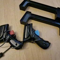 SCALEXTRIC START SPEED LIMITING HAND CONTROLLERS x2 RED + BLUE Used and 2 Bridge Supports

Condition used

Working order

You get what you see on the pictures