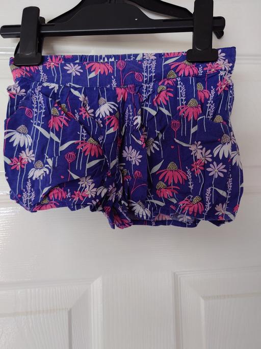 Buy & Sell Leicestershire Charnwood - Photos for Girls floral shorts size 4 years