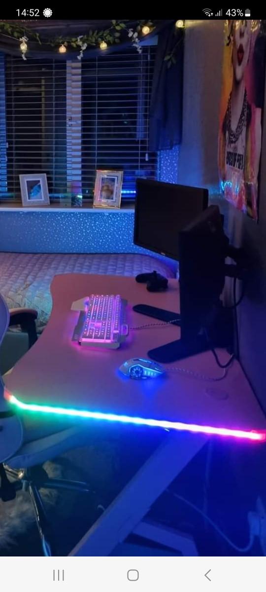 led computer desk, light up keyboard & mouse in B31 Birmingham für 50 ...