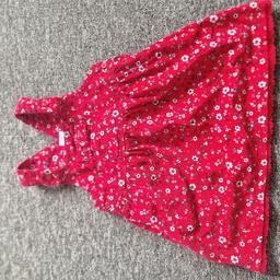 Baby girl red floral dress
12-18months 
has been used a handful of times, no faults
collection ONLY-Archway,London(N19)