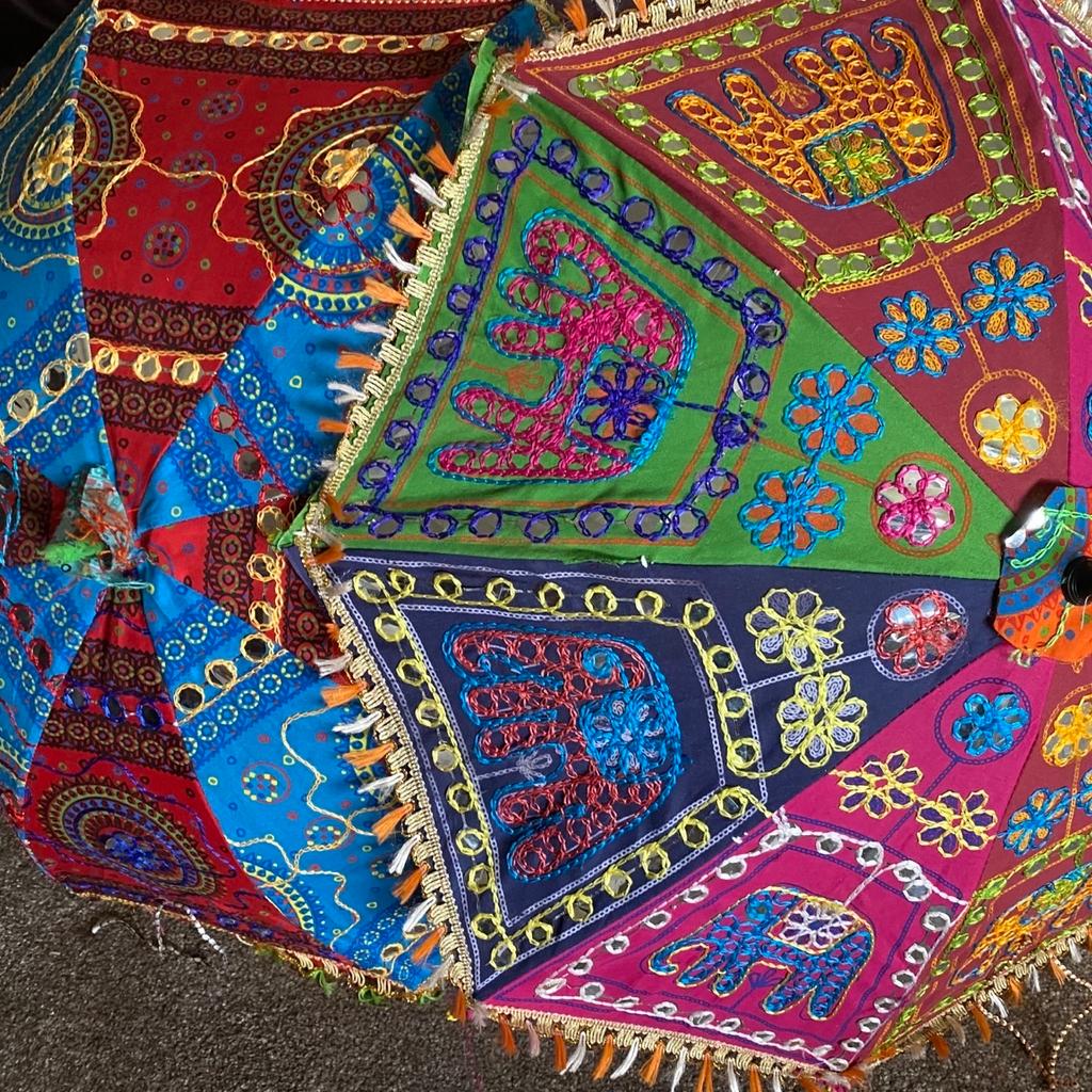 2 beautiful decorative vibrant umbrellas. Ideal for jago, mendhi, sangeet, wedding parties. Collection only from Walsall WS2 area. From smoke free/pet free home. Only £13.50 each. NO TIMEWASTERS!! . No offers. Please don’t embarrass me by haggling - price is £13.50 EACH. Cash only on collection.