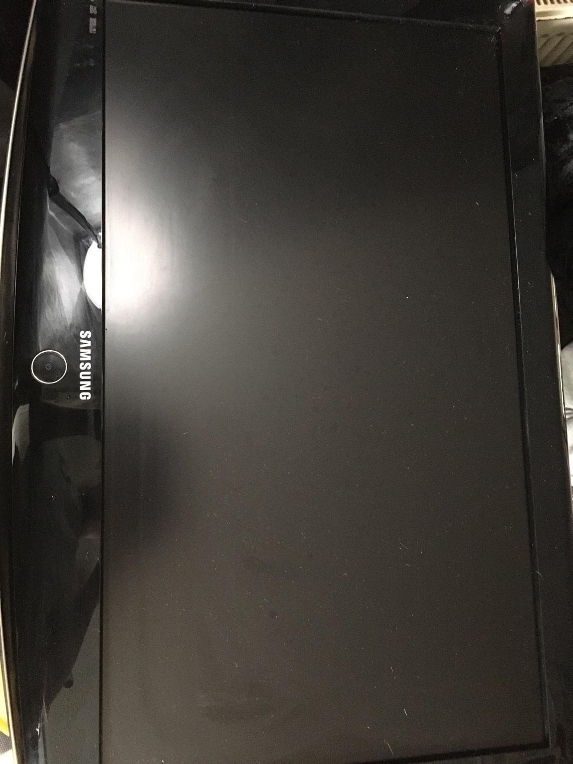 Samsung 32 inch hd in B25 Birmingham für 50,00 £ zum Verkauf | Shpock DE