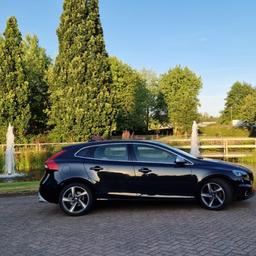 Volvo v40 r design d2 Loads of history, x2 key fobs, start/stop button with open and close side mirrors. Great looking 14 plate, 131k miles, few age marks but all in all a beautiful car inside immaculate.
Reconditioned gear box just under a year ago. tax free  and cheap to insure
£5,500 ovno
Would consider swop for van as its the only reason for sale, more pics and more info just ask 😀