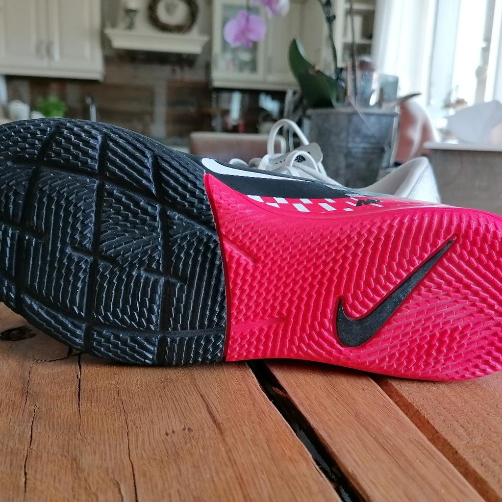 Nike cheap neymar hallenschuhe