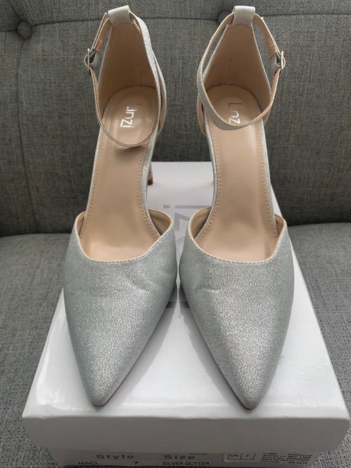 Buy & Sell Merseyside Knowsley - Photos for Silver glitter shoes size 7 boxed