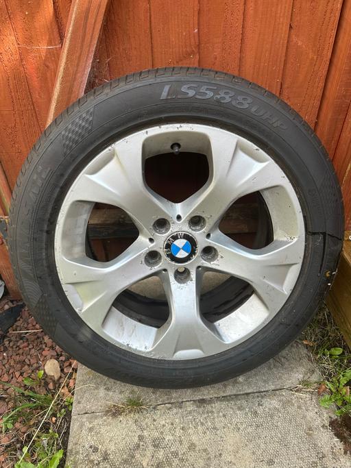 Vehicles Cambridgeshire East Cambridgeshire - Photos for BMW alloy wheel and tyre for X1