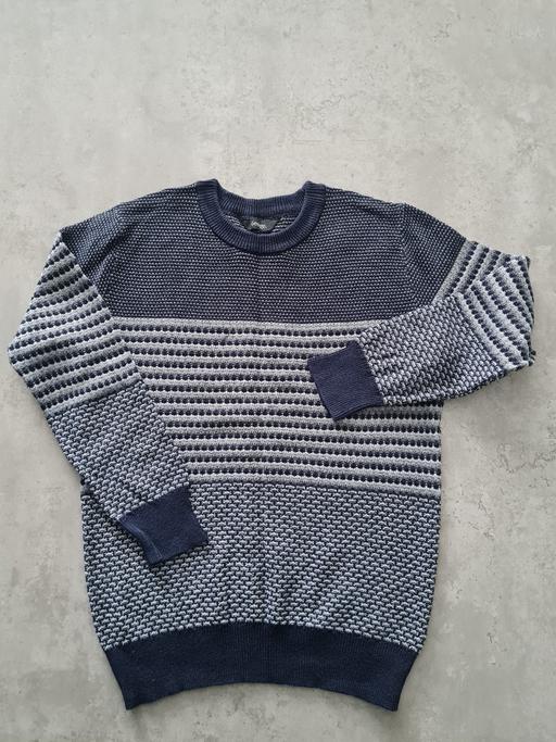 Buy & Sell Derbyshire South Derbyshire - Photos for Boys Jumper