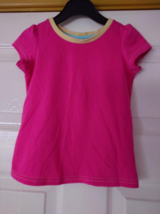 Buy & Sell Leicestershire Charnwood - Photos for Girls pink top size 2-3 years