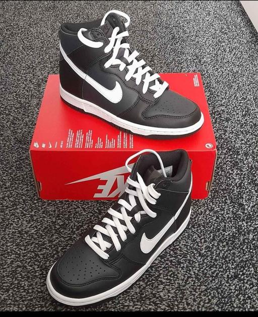 Buy & Sell West Midlands Dudley - Photos for NIKE DUNK TRAINERS. UK SIZE 4