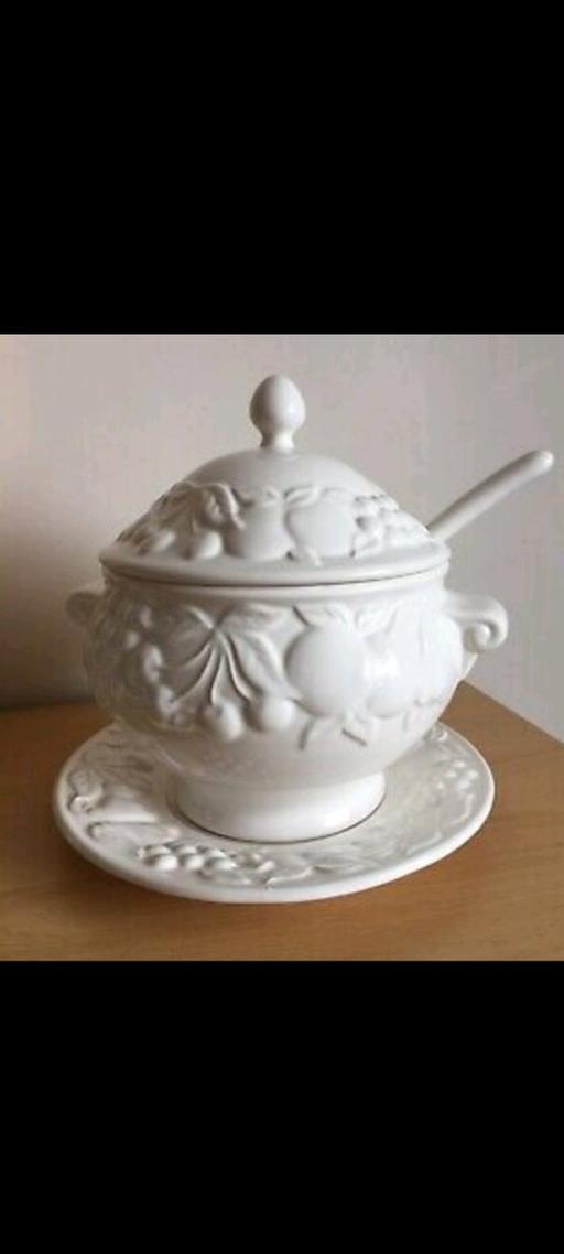 Buy & Sell Greater Manchester Manchester - Photos for M&S soup tureen