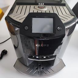 Krups vollautomatischer Kaffeemaschine mit milchschäumer ohne Behälter voll funktionsfähig im sehr guten Zustand . Neuer Preis 1200 € wegen Wohnung Auflösung steht zu verkaufen. festpreis