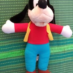 Vintage Walt Disney Goofy plush doll- missing hat.

Product of Korea- taken from the sewn label.

Standing height approx 15inches