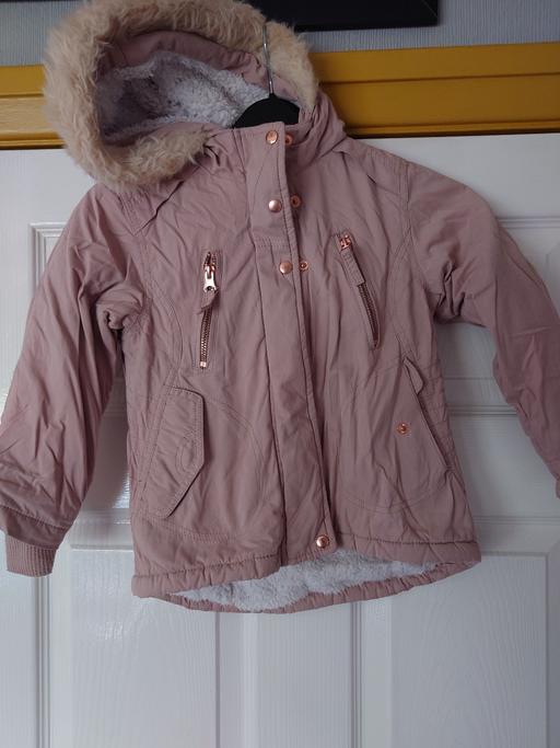 Buy & Sell Leicestershire Charnwood - Photos for Girls dusty pink coat size 4-5 years