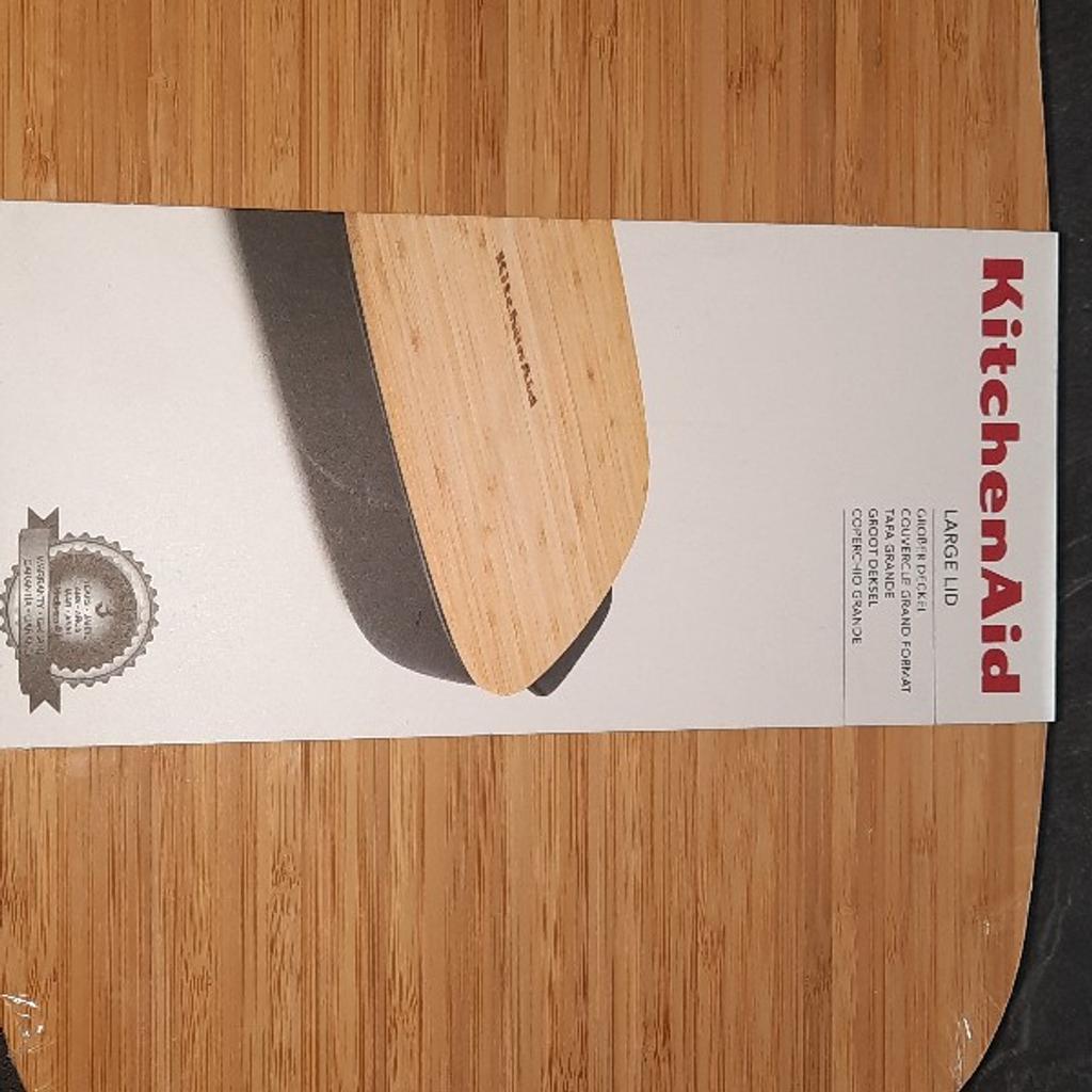 Neue KitchenAid Backform mit Deckel, Original verpackt