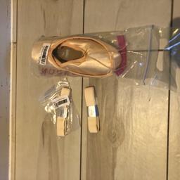 Brand new unwanted Freed of London ballet shoes. Still in packaging. Size 4.5