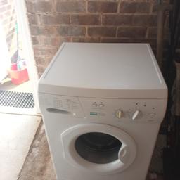 white washing machine
pick up only please M28
CASH ON COLLECTION ONLY PLZ !!!
