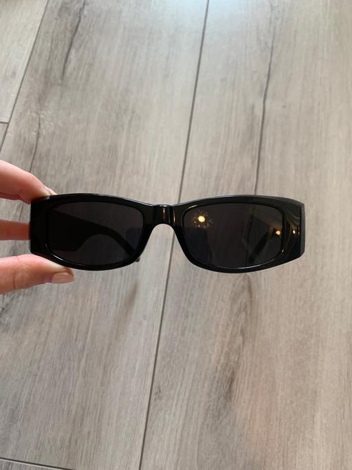 Buy & Sell East London Havering - Photos for Black sunglasses