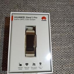 Verkaufe hier meinen Fitness Tracker Huawei Band 3 Pro.
Farbe: Quicksand Gold.
Die Uhr ist voll funktionsfähig und in einem sehr gutem Zustand.

Bei Interesse bitte Email.
Da Privatverkauf keine Garantie oder Rücknahme.

Zzgl. Versand
