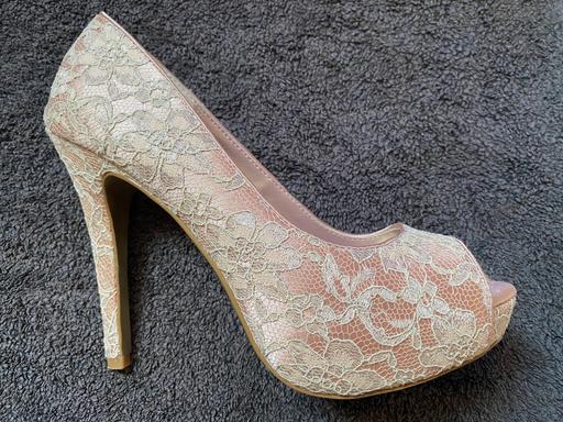 Buy & Sell Worcestershire Bromsgrove - Photos for Women’s bridal heel shoes size 6 blush pink