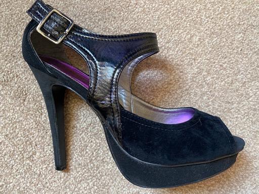 Buy & Sell Worcestershire Bromsgrove - Photos for Black open toe high heels size 6