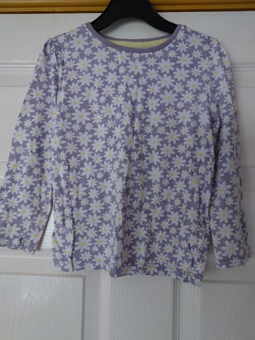 Buy & Sell Leicestershire Charnwood - Photos for Girls floral top size 3-4 years