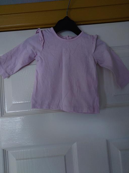 Buy & Sell Leicestershire Charnwood - Photos for Baby girls pink top size 0-3 years