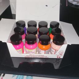 Box x12 Random Colours Angelus Acrylic Paint Starter Set.

Colours included in set:
Red, Purple, Green, Salmon, Beige Taupe, Magenta, Georgia Peach, Violet & Orange 


Neon Colours:  Parisian Pink, Flaming Orange, Tahitian Pink, 

For Sale Now

DM for more info