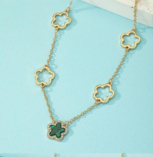 Buy & Sell Greater Manchester Rochdale - Photos for Ladies Clover Necklace. 18k Gold plated 