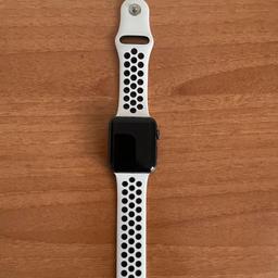 Vendo Apple Watch serie 3 42 mm
Con scatola originale, caricatore e cinturino originale.
In omaggio cinturini traspiranti sport, in acciaio e stoffa.
No spedizione, solo ritiro e no perdi tempo.