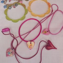 children barbie and disney jewellery
8 items in perfect condition.