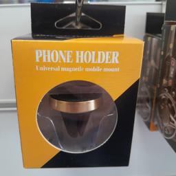 magnetic phone holders for use in car air vent.

available in 4 colours. Black, silver, gold and pink. £2.50.

collection in jb bargains unit 21 arndale Accrington bb5 1ex.

please see my other items.