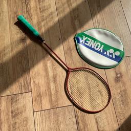 Badminton racket.
With case.
PICK UP ONLY
