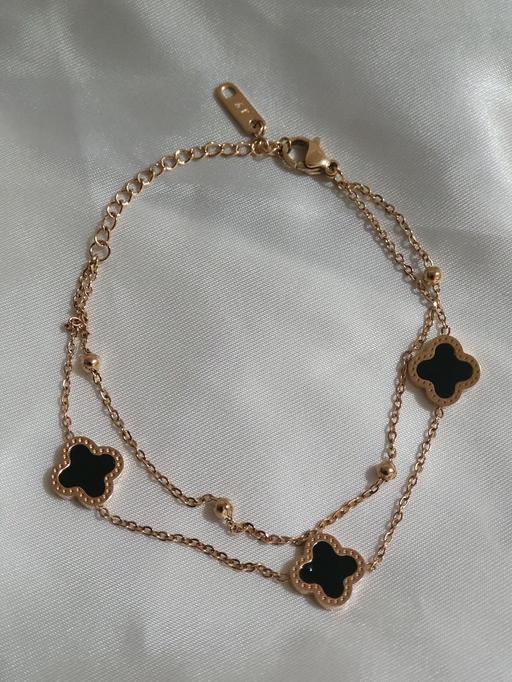 Buy & Sell Greater Manchester Rochdale - Photos for Clover bracelet. 18k gold plated (Hallmarked)