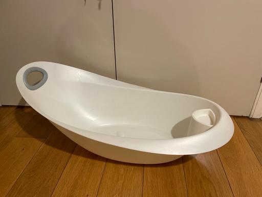 Buy & Sell East London Bethnal Green - East London - Photos for Bath tub