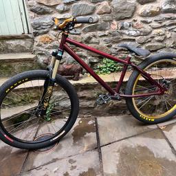 Custom dirt jump bike:

Fox 32 forks
Maxxis Hookworm tyres (brand new)
Ragley Wiser alloy riser bars
Gusset grips (brand new)
RSP stem
DMR V6 pedals (brand new)

Not had the bike long and hardly ridden, selling due to getting a downhill.
