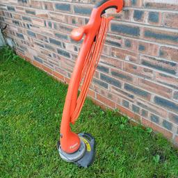 Flymo contour xt twin cord garden strimmer edger in very good working order can be seen working just £20 NO OFFERS DARWEN BB3 0DU