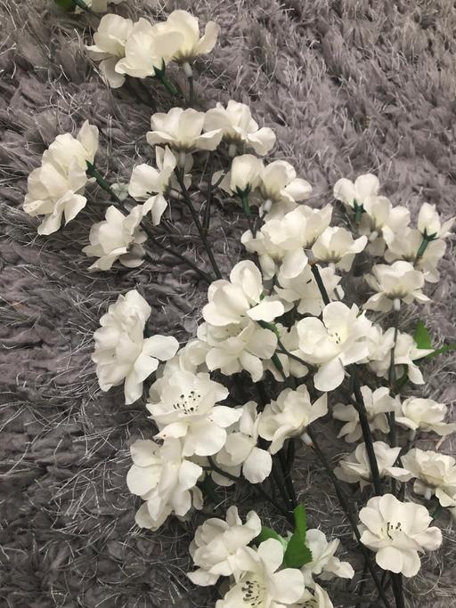 Buy & Sell Gloucestershire South Gloucestershire - Photos for White artificial flowers floral fake tall